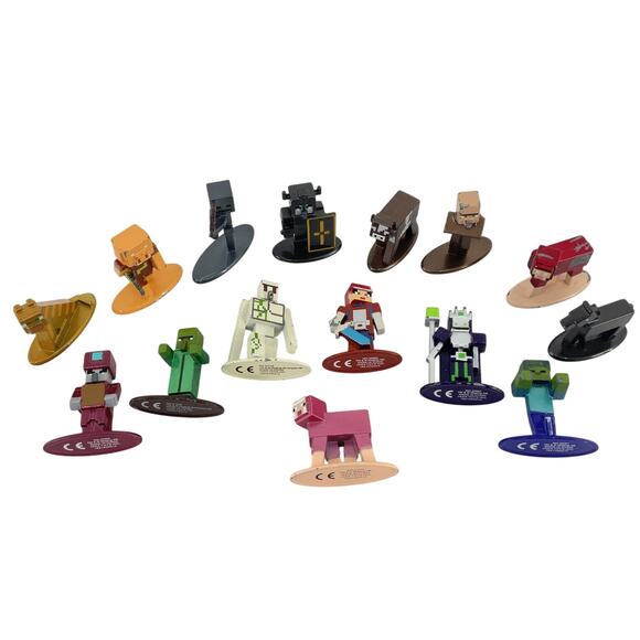 Minecraft Lot of 15 Diecast Metal Mini Action Figures Preowned - Picture 1 of 3